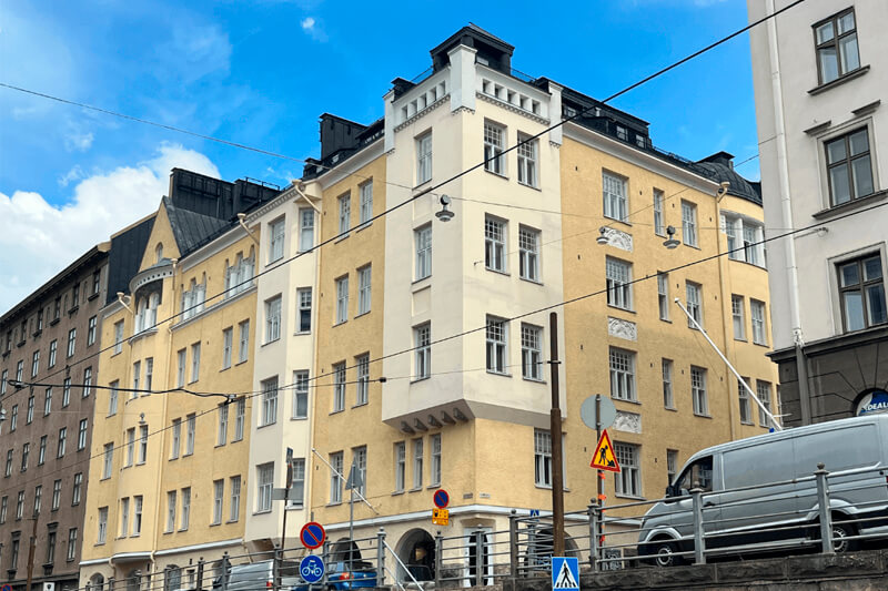 As Oy Seppo, pihakannen saneeraus ja yleisten tilojen uudistaminen